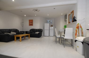 Kensington Road, Greenbank, Plymouth - Image 2